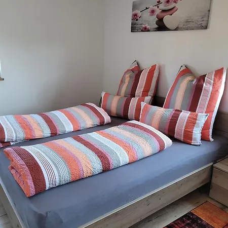 Vroni Apartament *